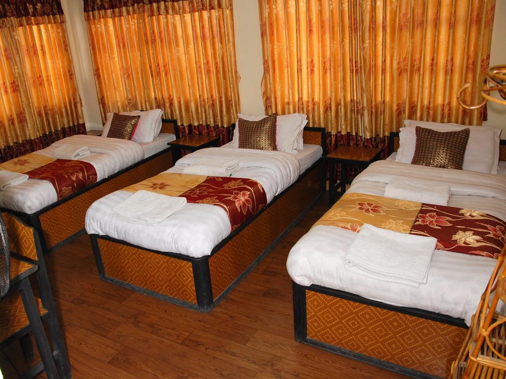 Elbrus Home Kathmandu Phòng bức ảnh
